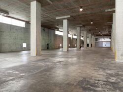 Gul Circle (D22), Warehouse #631146041